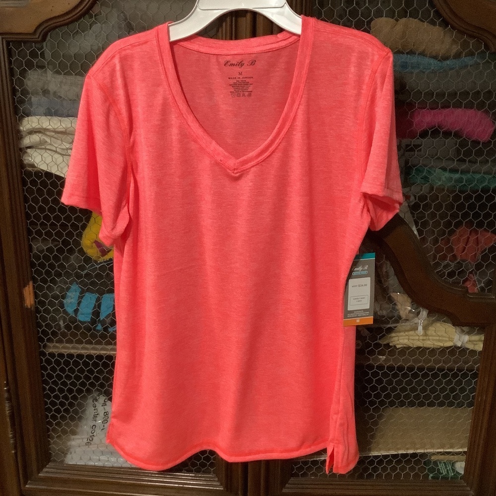 💕Emily B Activewear T-shirt Sz M